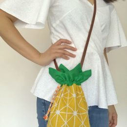 pineapplepouch